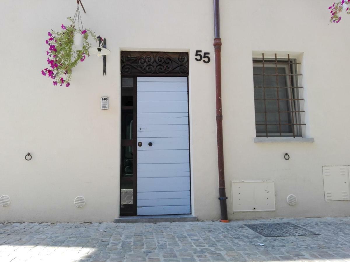 Tambien B&B Pesaro Kültér fotó
